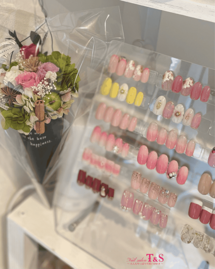 鹿児島のネイルサロンT&Sのデザインサンプル一覧｜大人可愛いネイル例